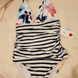 NWT,CUPSHE, One Piece Bathing Suit, Medium